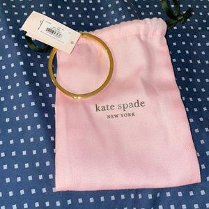 Kate Spade Spot The Spade Enamel Hinged Bangle